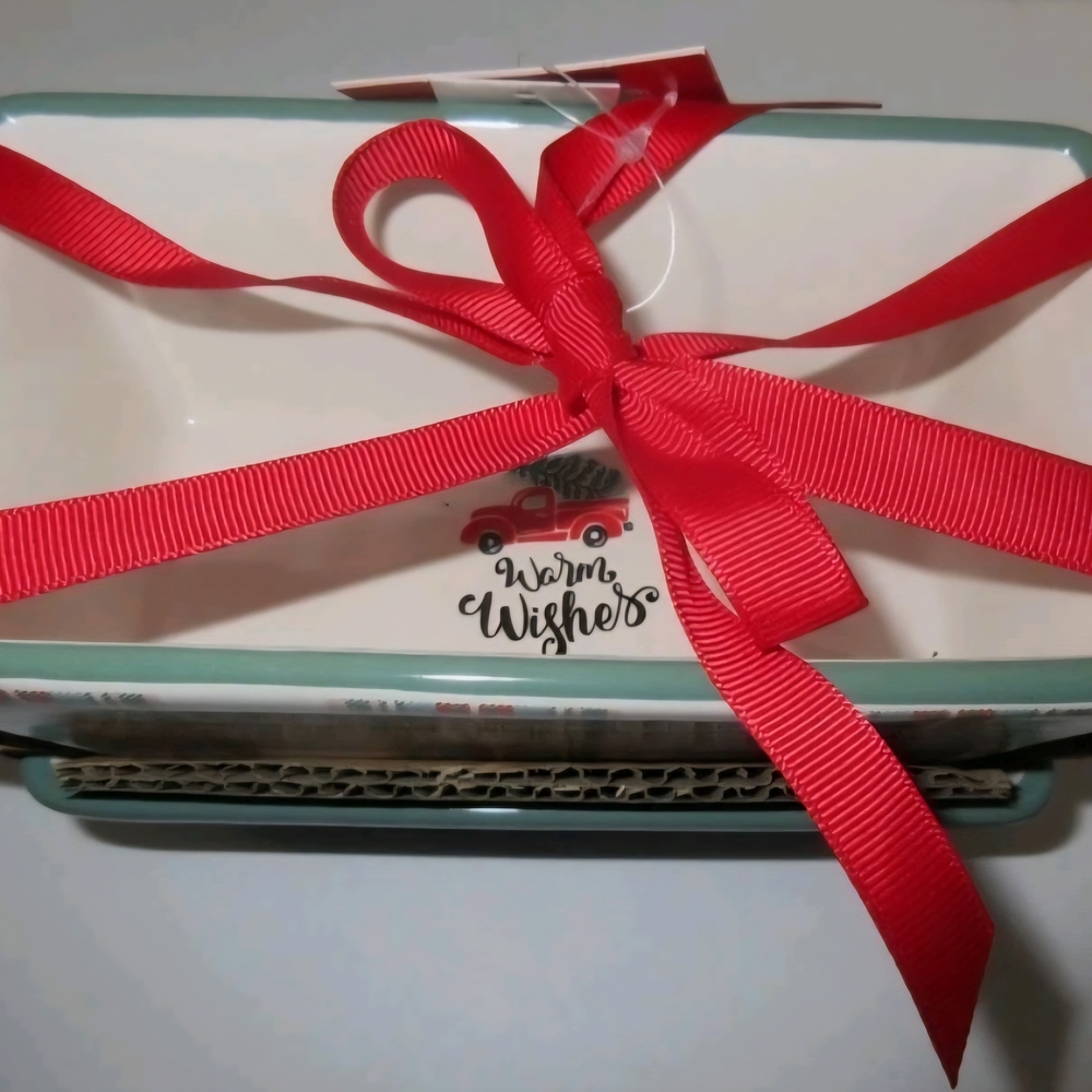 Holiday Time Red Ribbon Loaf Pan - Picture 3 of 3